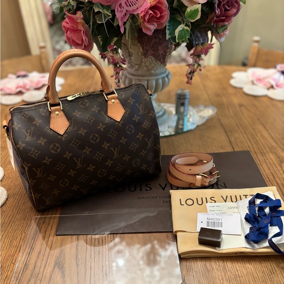 Louis Vuitton MIF Monogram Speedy 30 Bandoulière Handbag and Base Shaper - Picture 2 of 16